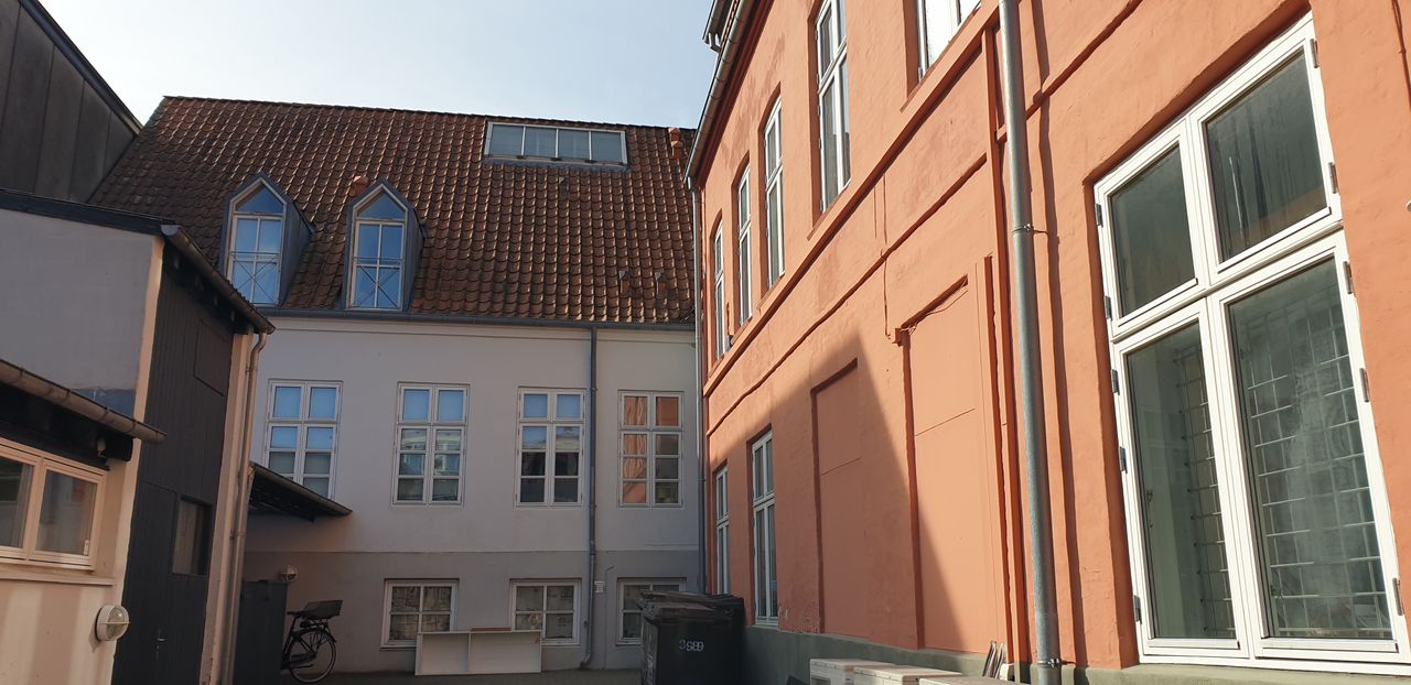 image 04